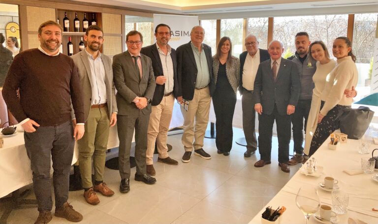 ASIMA jóvenes celebra un encuentro ‘networking’ con los empresarios Francisco Vidal y Miguel Bordoy