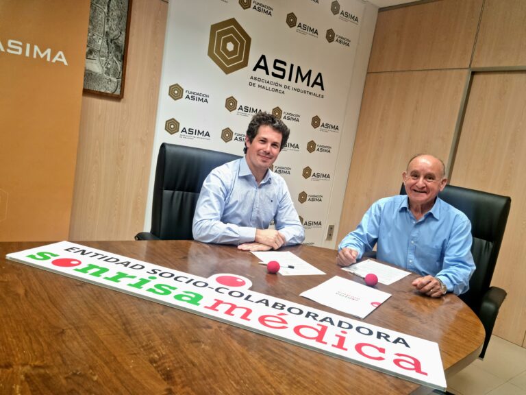 La Fundación ASIMA renueva el convenio de colaboración con la Sonrisa Médica